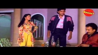 Madhuri drinks drugged drink  1  I Mujrim I Mithun Chakraborty